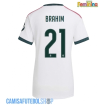 Camisa de time de futebol Real Madrid Brahim Diaz #21 Replicas 1º Equipamento Feminina 2026-27 Manga Curta